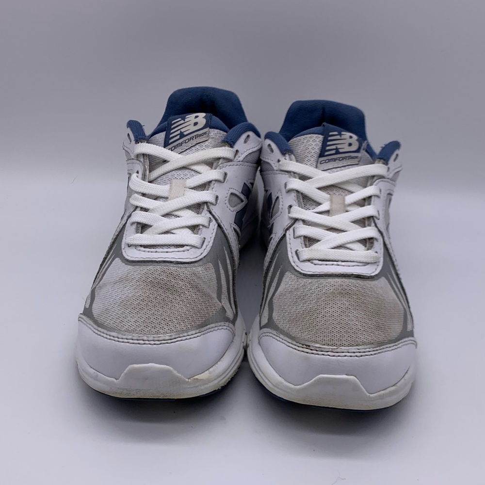 New Balance - Picture 2 of 8